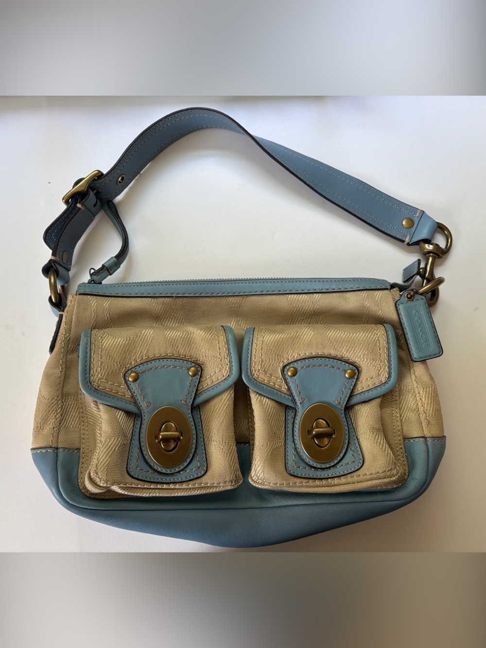 Rare Vintage Legacy Coach Turnlock shoulder bag
